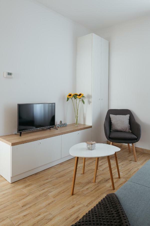 Apartments Tivoli リュブリャナ エクステリア 写真